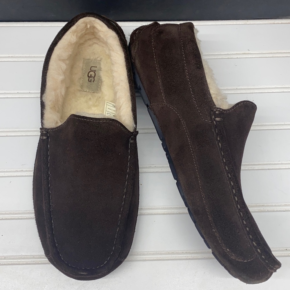 UGG Ascot Brown Leather Moccasin Slip on Lined Slipper Soft Shoes Size 11